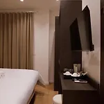 Domus Augusti 招待所